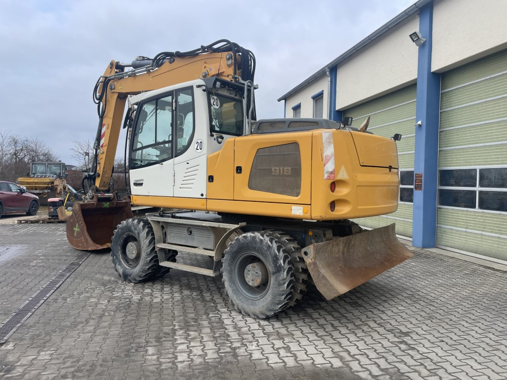 LIEBHERR A 918, Likufix SW 48 - Pelle sur pneus: photos 3 LIEBHERR A 918, Likufix SW 48 - Pelle sur pneus: photos 3