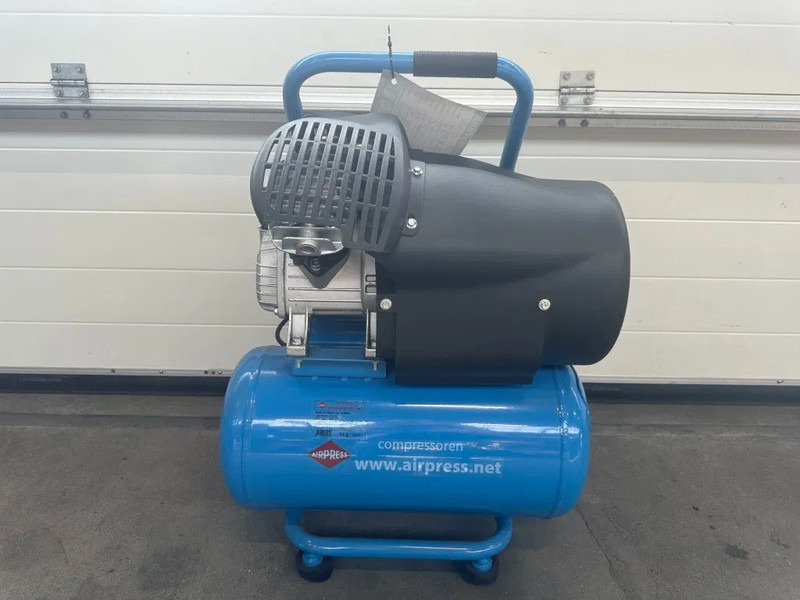 Airpress HL 425-24 Elektrische Zuigercompressor 3 PK 392 L / min 8 Bar Overstock New ! - Compresseur d'air: photos 1 Airpress HL 425-24 Elektrische Zuigercompressor 3 PK 392 L / min 8 Bar Overstock New ! - Compresseur d'air: photos 1