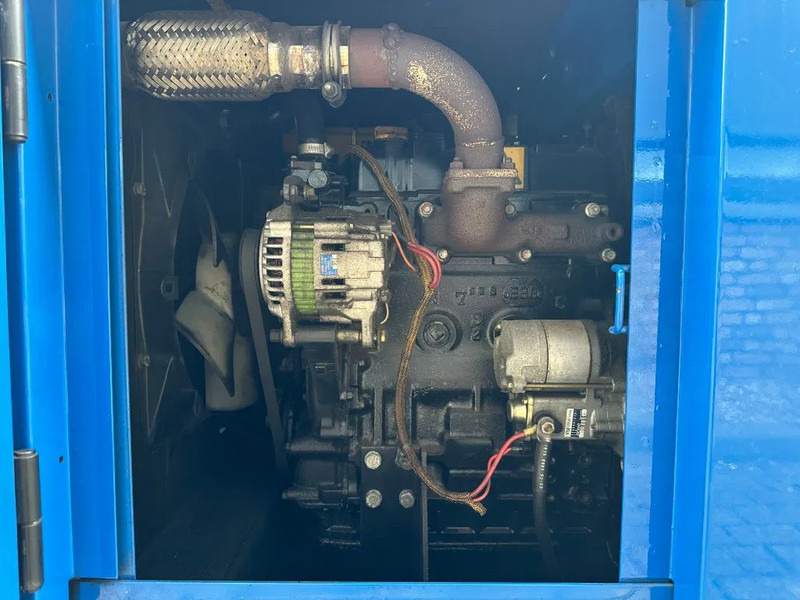 Groupe électrogène Atlas-Copco QAS 14 Yanmar Stamford 15 kVA Silent generatorset: photos 12