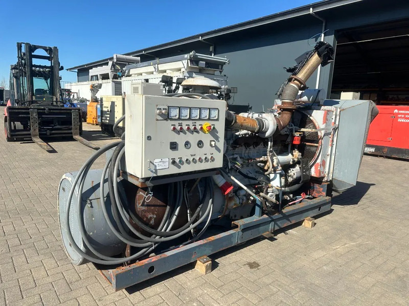 Cummins NTA 855 G Bobinindus 250 kVA generatorset - Groupe électrogène: photos 2 Cummins NTA 855 G Bobinindus 250 kVA generatorset - Groupe électrogène: photos 2