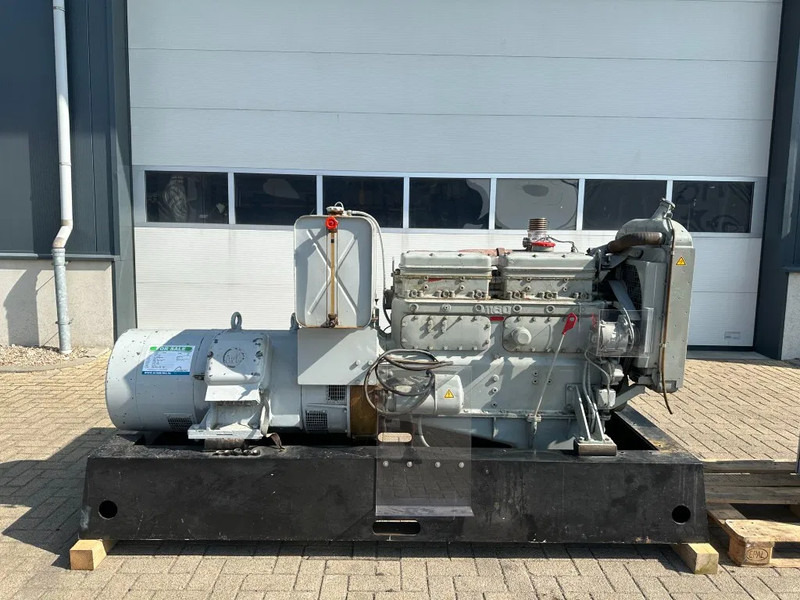 DAF 1160 AvK 105 kVA noodstroom generatorset 521 hours ! - Groupe électrogène: photos 2 DAF 1160 AvK 105 kVA noodstroom generatorset 521 hours ! - Groupe électrogène: photos 2