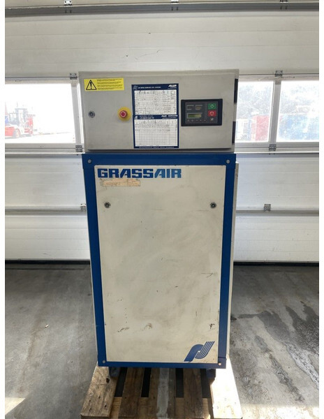 Grassair WIS11.7 4 kW 550 L / min 7 Bar watergesmeerde schroefcompressor - Compresseur d'air: photos 1 Grassair WIS11.7 4 kW 550 L / min 7 Bar watergesmeerde schroefcompressor - Compresseur d'air: photos 1
