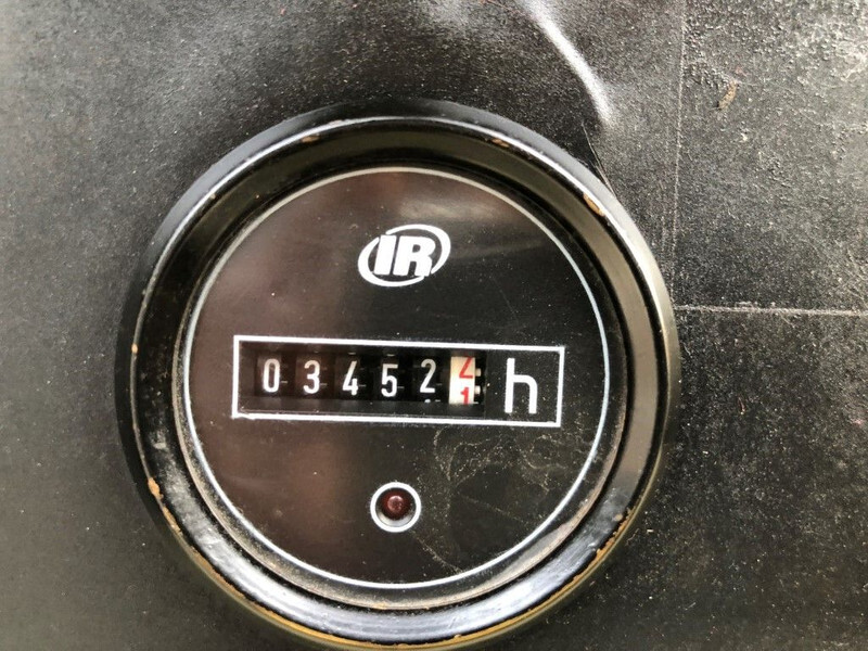 Mat d'éclairage Ingersoll Rand Kubota LT6K 9 meter light tower generator: photos 12