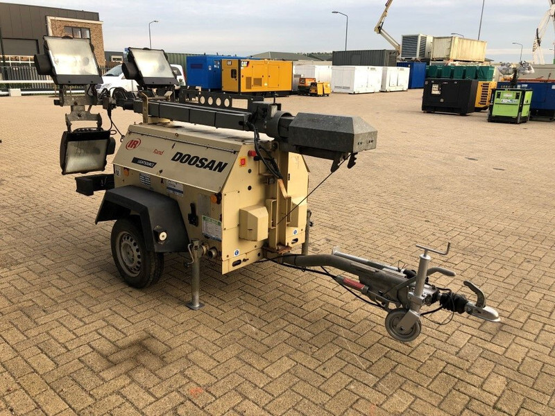 Mat d'éclairage Ingersoll Rand Kubota LT6K 9 meter light tower generator: photos 13