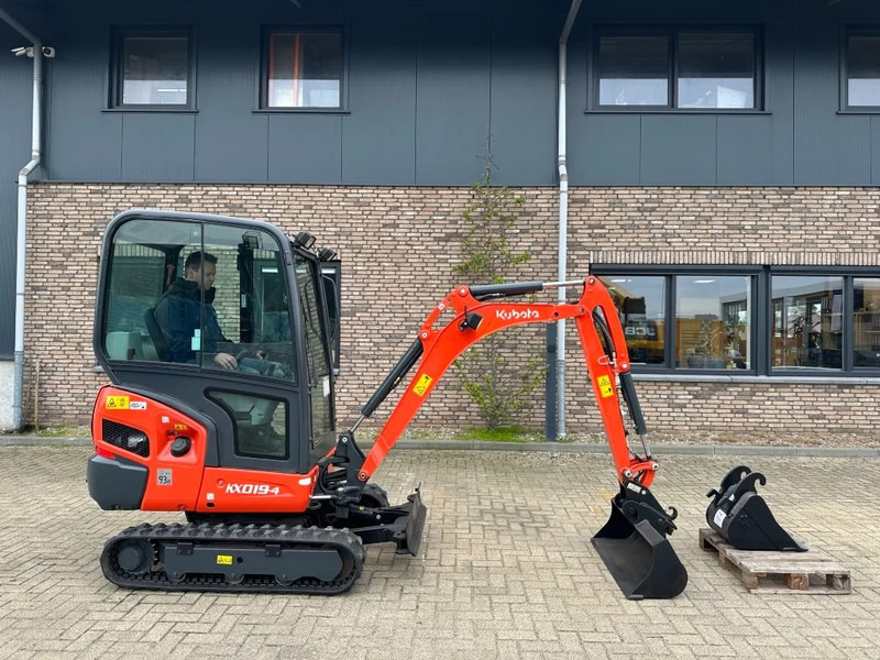 Kubota KX019-4 Mini Graver Rups Graafmachine Diesel as New ! - Mini pelle: photos 1 Kubota KX019-4 Mini Graver Rups Graafmachine Diesel as New ! - Mini pelle: photos 1