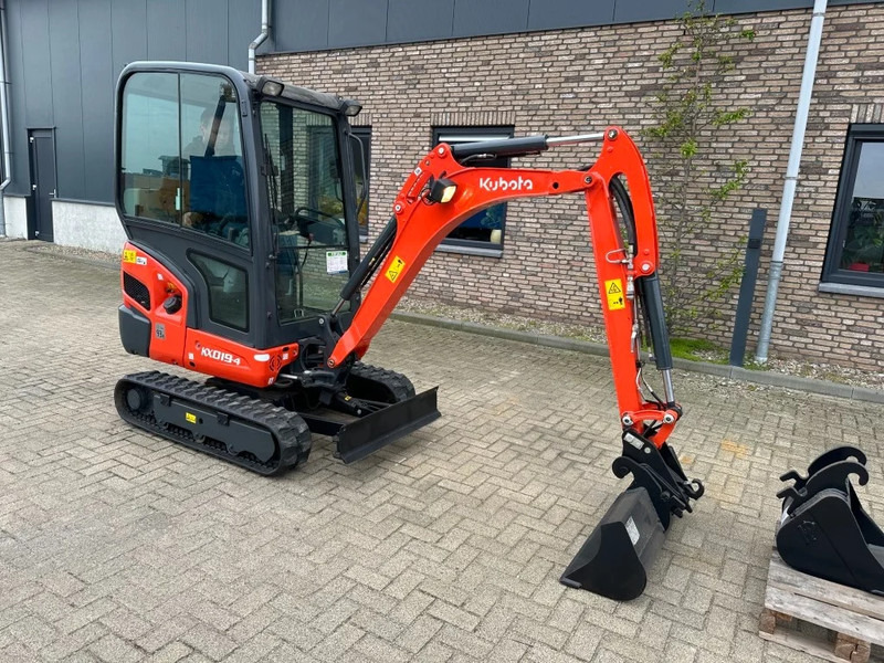 Kubota KX019-4 Mini Graver Rups Graafmachine Diesel as New ! - Mini pelle: photos 5 Kubota KX019-4 Mini Graver Rups Graafmachine Diesel as New ! - Mini pelle: photos 5