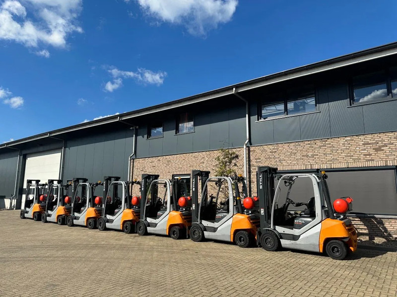 Chariot élévateur à gaz Still RX70-25 T 2.5 ton Duplex Sideshift LPG Heftruck 2020: photos 15