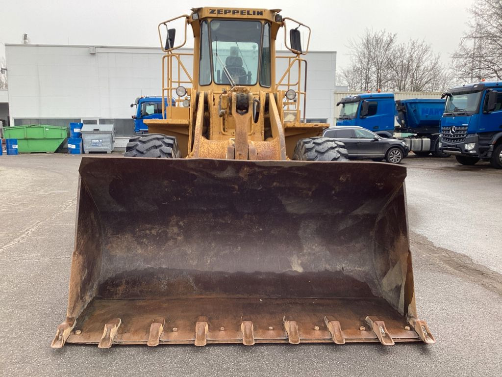 CAT 966D 966 D - Chargeuse sur pneus: photos 2 CAT 966D 966 D - Chargeuse sur pneus: photos 2