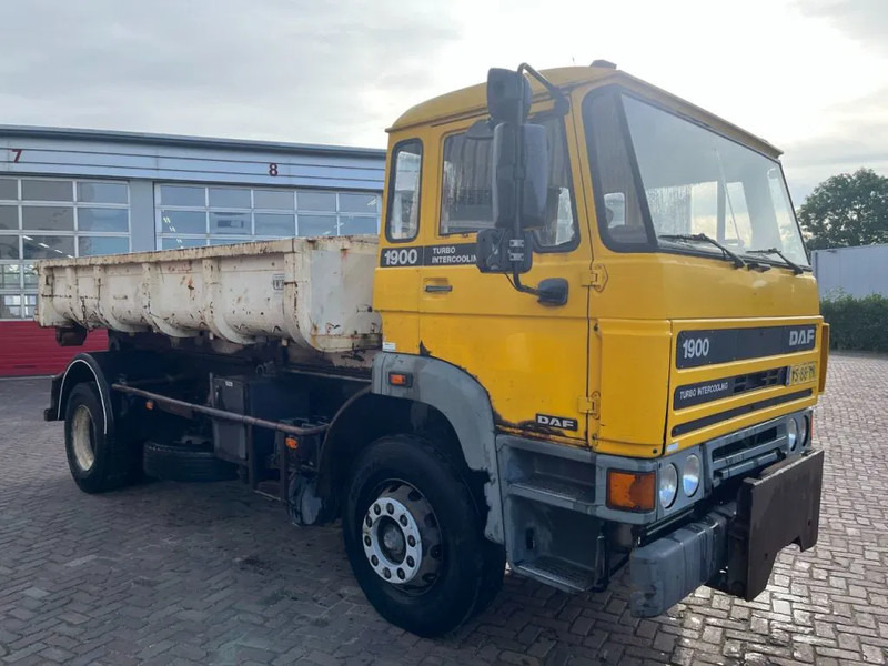DAF 1900 F HAAKARM - Camion porte-conteneur/ Caisse mobile: photos 1 DAF 1900 F HAAKARM - Camion porte-conteneur/ Caisse mobile: photos 1