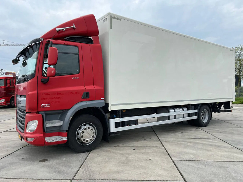 DAF CF 290 FA - Camion fourgon: photos 1 DAF CF 290 FA - Camion fourgon: photos 1
