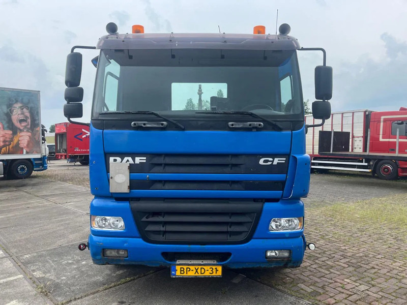 DAF CF FAS CF 85.340 EURO 3 - Camion porte-conteneur/ Caisse mobile, Camion grue: photos 2 DAF CF FAS CF 85.340 EURO 3 - Camion porte-conteneur/ Caisse mobile, Camion grue: photos 2