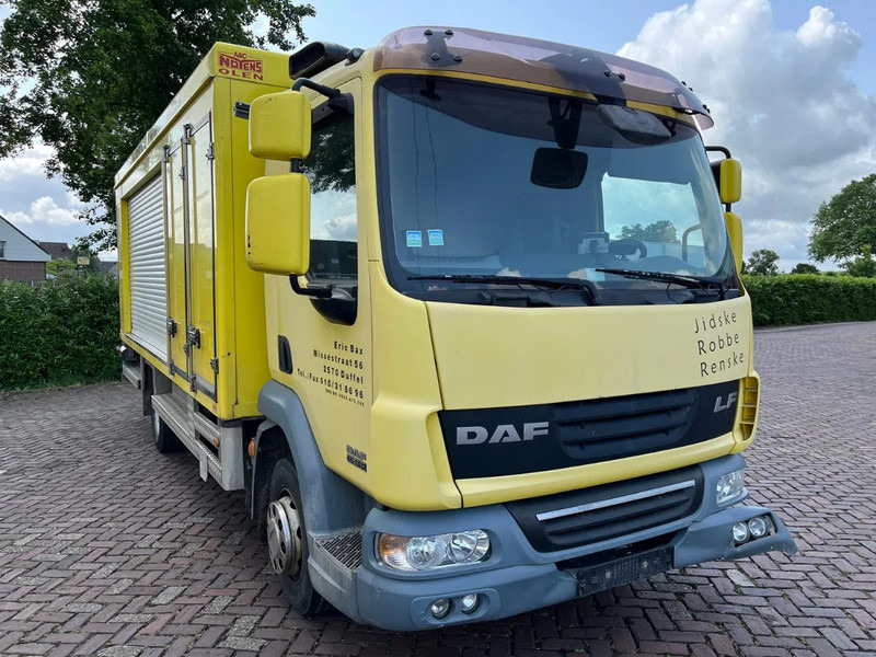 DAF LF 45 .180 - Camion fourgon: photos 3 DAF LF 45 .180 - Camion fourgon: photos 3