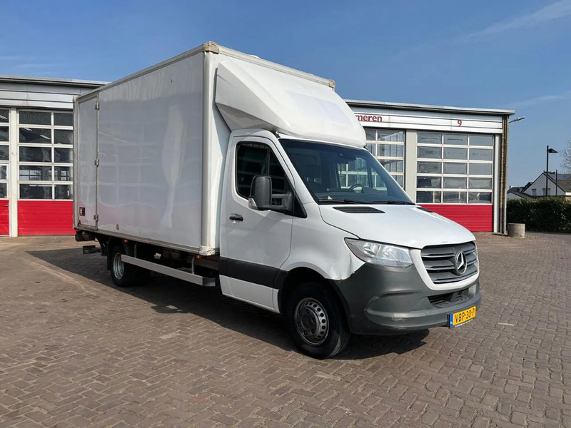 Mercedes-Benz Sprinter 516CDI - Fourgon grand volume: photos 1 Mercedes-Benz Sprinter 516CDI - Fourgon grand volume: photos 1