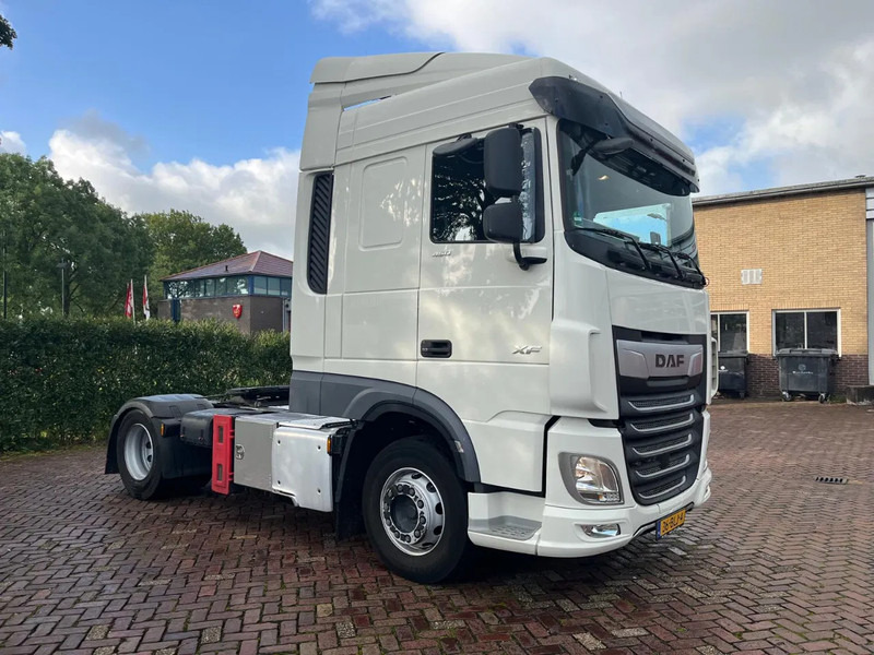 DAF XF 450 FT - Tracteur routier: photos 4 DAF XF 450 FT - Tracteur routier: photos 4