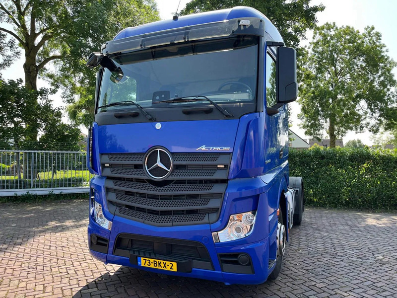 Mercedes-Benz Actros 1940 - Tracteur routier: photos 4 Mercedes-Benz Actros 1940 - Tracteur routier: photos 4