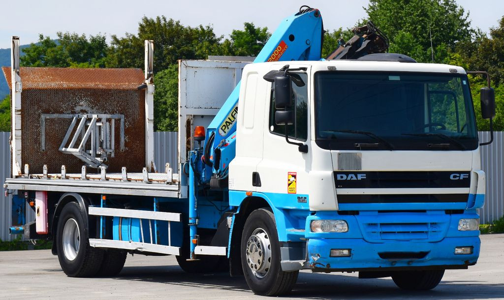 DAF CF 75.310* KRAN / FUNK + LIFT DAF CF 75.310* KRAN / FUNK + LIFT - Camion grue: photos 4 DAF CF 75.310* KRAN / FUNK + LIFT DAF CF 75.310* KRAN / FUNK + LIFT - Camion grue: photos 4