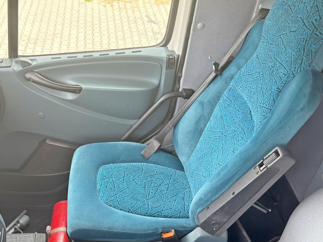 Camion grue DAF CF 85.380 * HMF 2823 K6 (B3) + FUNK * 8x4 * TOP: photos 10