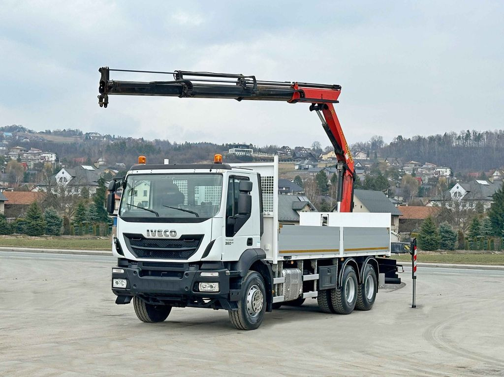 Iveco TRAKKER 360 * PRITSCHE 6,80* PK 16002 B+FUNK*6x4 - Camion grue, Camion plateau: photos 2 Iveco TRAKKER 360 * PRITSCHE 6,80* PK 16002 B+FUNK*6x4 - Camion grue, Camion plateau: photos 2