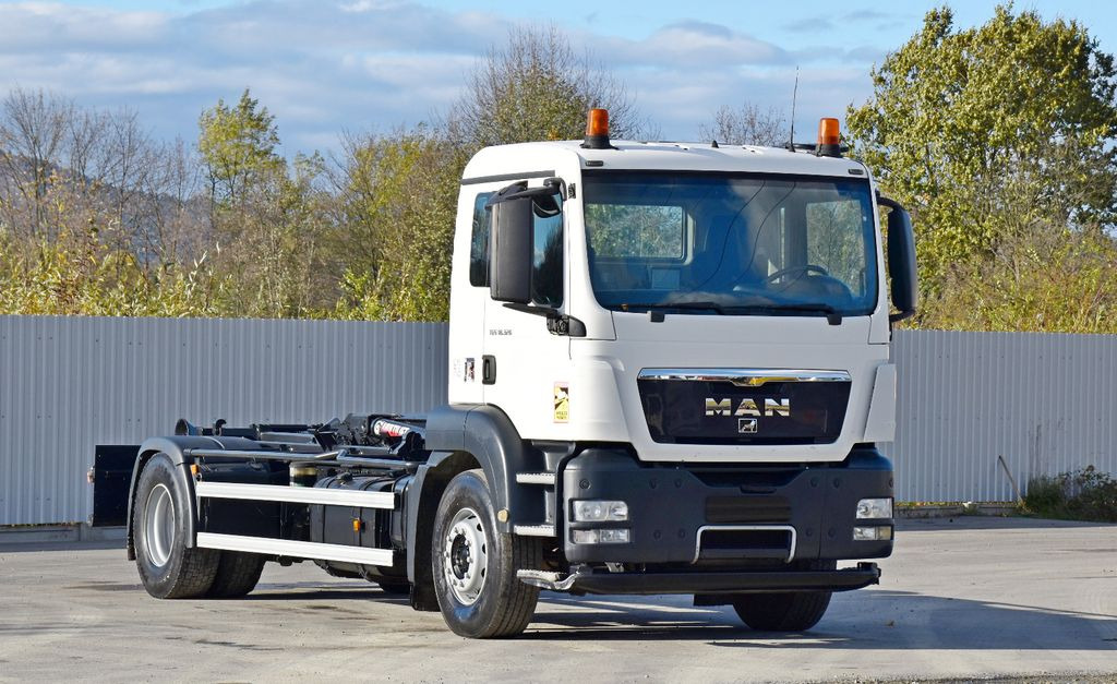 MAN TGS 18.320 Abrollkipper * Top Zustand! - Camion ampliroll: photos 2 MAN TGS 18.320 Abrollkipper * Top Zustand! - Camion ampliroll: photos 2