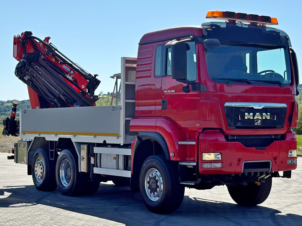 MAN TGS 28.480 * EFFER 255/5S + JIB 3S + FUNK * TOP - Camion grue: photos 3 MAN TGS 28.480 * EFFER 255/5S + JIB 3S + FUNK * TOP - Camion grue: photos 3