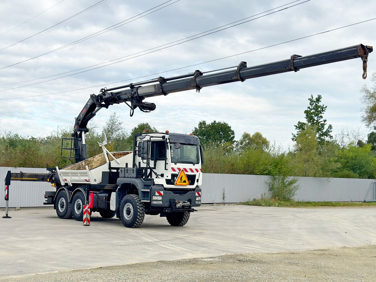 MAN TGS 33.400* HIAB 422 EP-5HIPRO * 6x6 * TOP - Camion grue: photos 3 MAN TGS 33.400* HIAB 422 EP-5HIPRO * 6x6 * TOP - Camion grue: photos 3