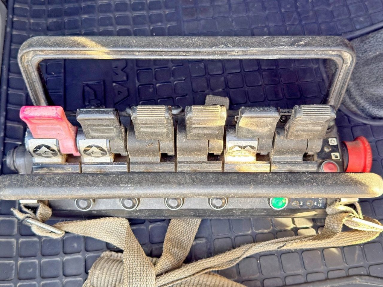 Camion grue MAN TGS 35.440* HIAB 422 E-7 + JIB 75 X-4 + FUNK: photos 17 Camion grue MAN TGS 35.440* HIAB 422 E-7 + JIB 75 X-4 + FUNK: photos 17