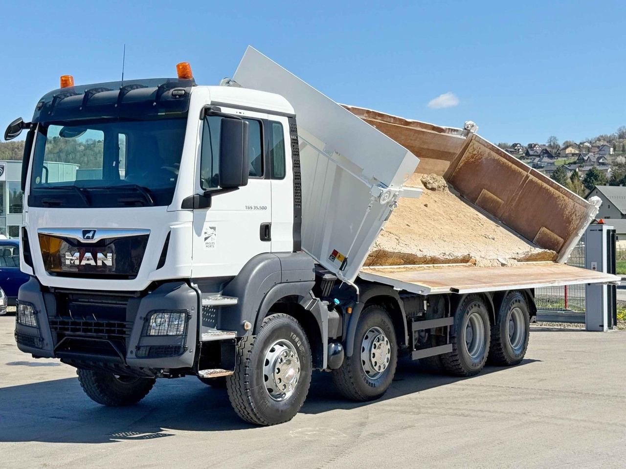 MAN TGS 35.500 KIPPER 6,00 m + BORDMATIC * 8x4 - Camion benne: photos 3 MAN TGS 35.500 KIPPER 6,00 m + BORDMATIC * 8x4 - Camion benne: photos 3