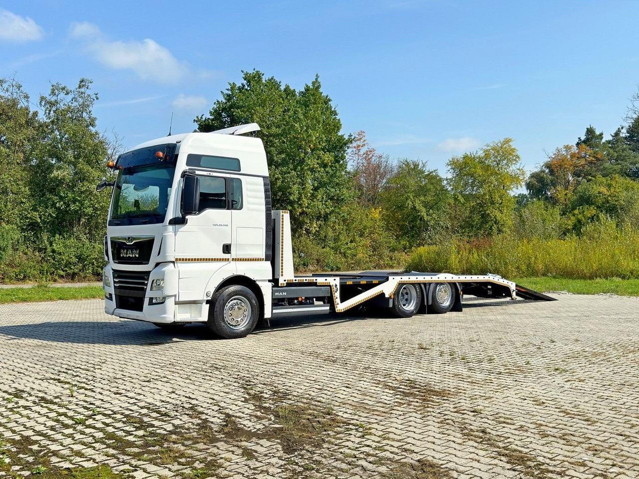 MAN TGX 26.510 * ABSCHLEPPWAGEN * TOPZUSTAND - Remorqueuse: photos 1 MAN TGX 26.510 * ABSCHLEPPWAGEN * TOPZUSTAND - Remorqueuse: photos 1