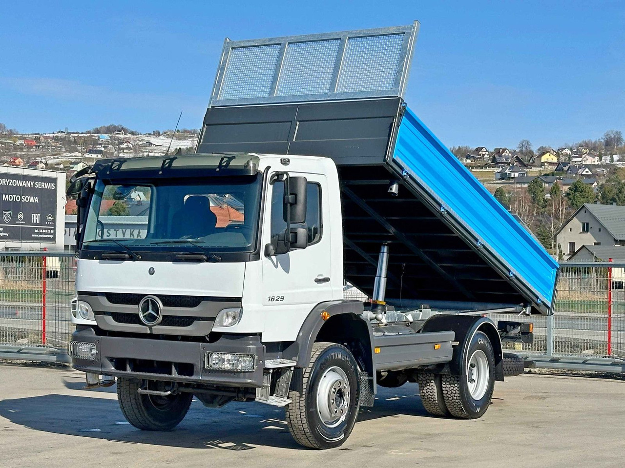 Mercedes-Benz AXOR 1629 * KIPPER 4,80 m * 4x4 * TOPZUSTAND - Camion benne, Camion grue: photos 2 Mercedes-Benz AXOR 1629 * KIPPER 4,80 m * 4x4 * TOPZUSTAND - Camion benne, Camion grue: photos 2