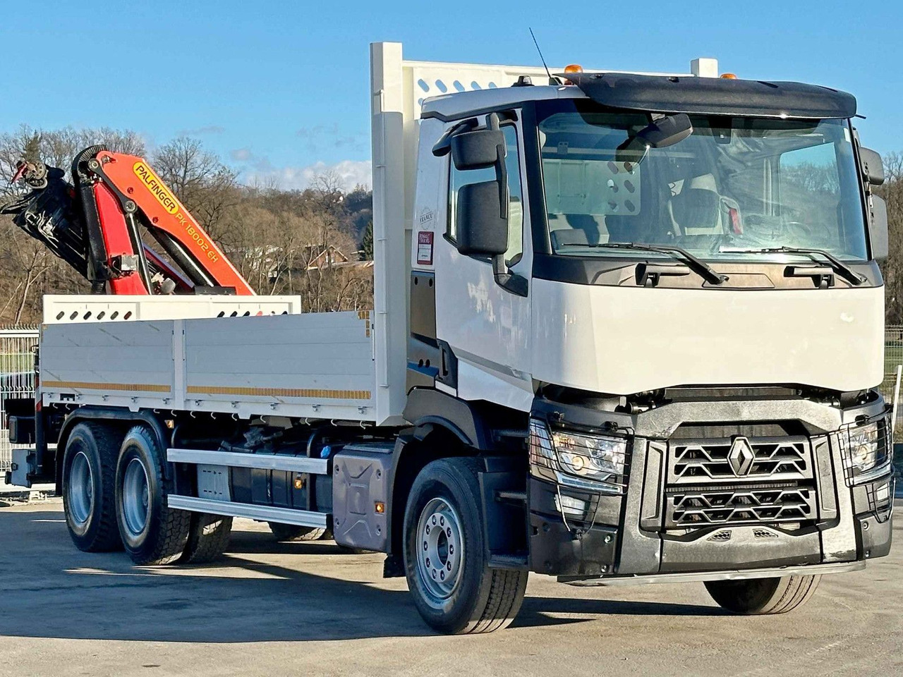 Renault C 380 *PRITSCHE 6,80m * PK 18002-EH C + FUNK*6x4 - Camion grue: photos 3 Renault C 380 *PRITSCHE 6,80m * PK 18002-EH C + FUNK*6x4 - Camion grue: photos 3