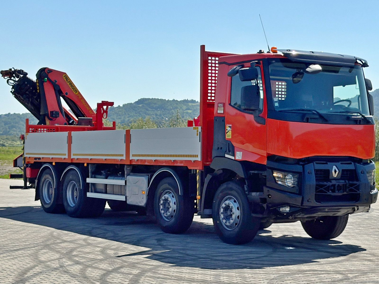 Renault C 430 * PRITSCHE 7,80m*PK 26002 - EH E/FUNK *8x4 - Camion grue: photos 3 Renault C 430 * PRITSCHE 7,80m*PK 26002 - EH E/FUNK *8x4 - Camion grue: photos 3