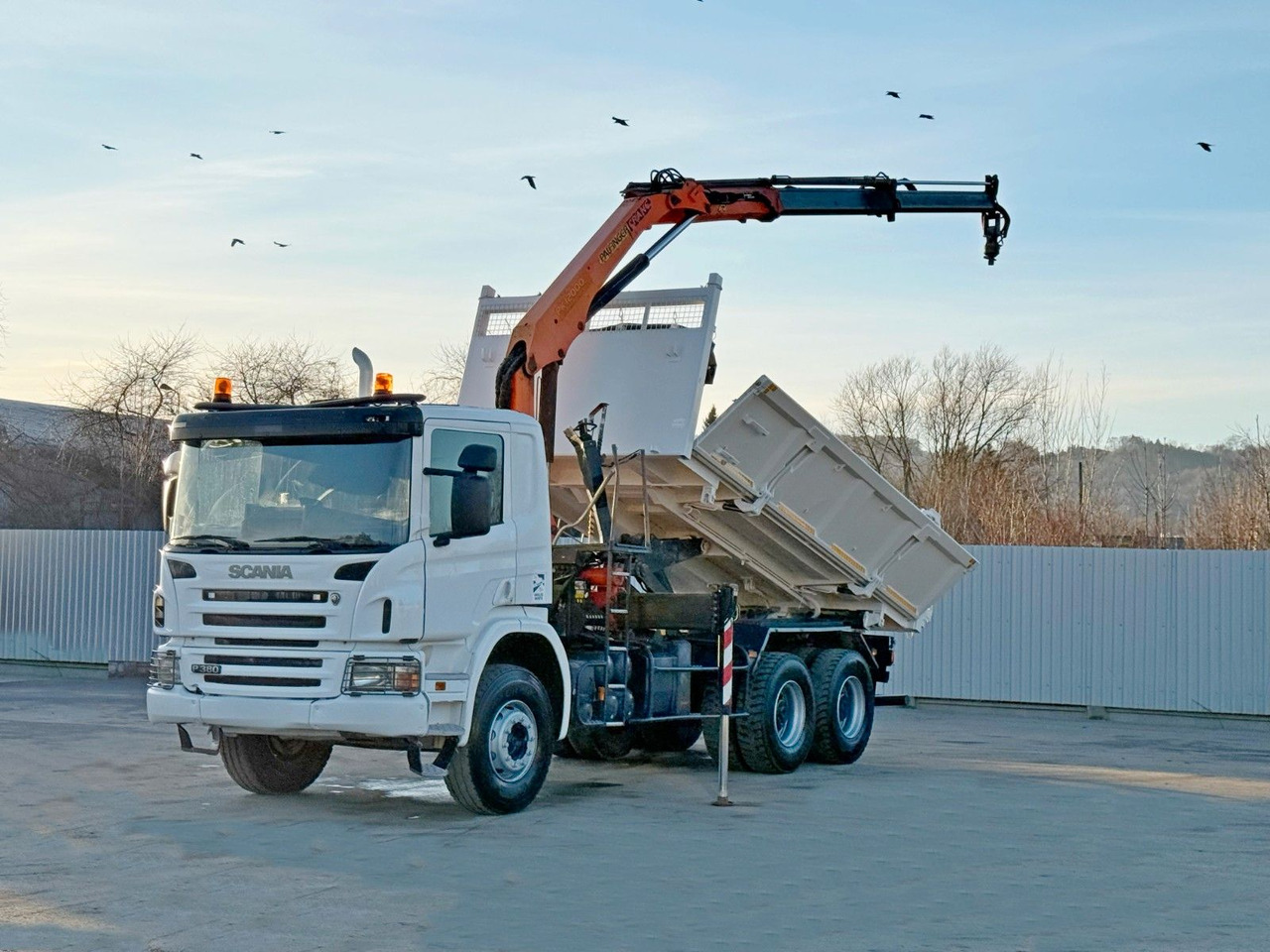 Scania P 380 Kipper 5,10 m * PK 12000 * 6x4 - Camion grue: photos 2 Scania P 380 Kipper 5,10 m * PK 12000 * 6x4 - Camion grue: photos 2