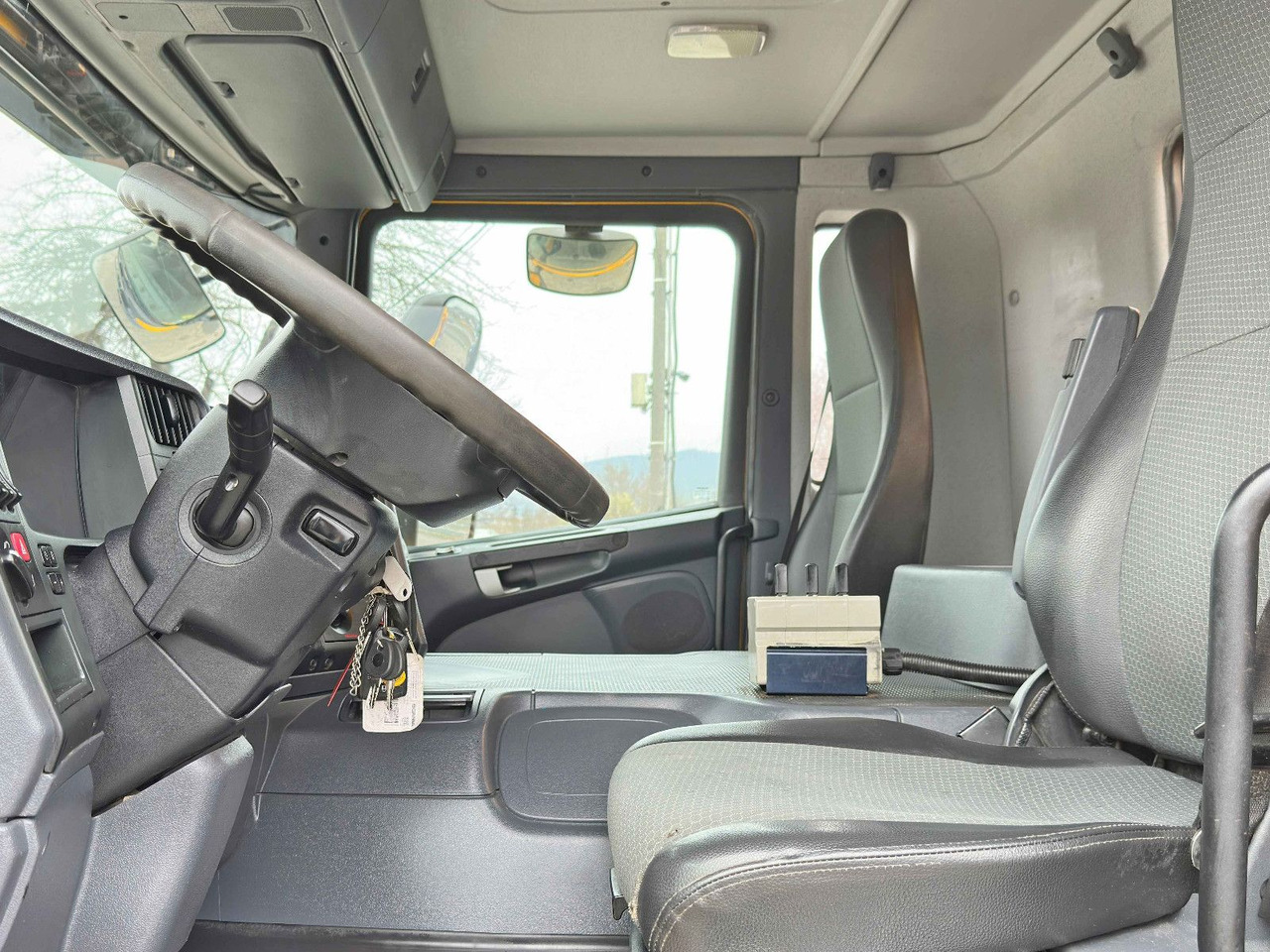 Crédit-bail de Scania P 400 Kipper * 8x4 * TOPZUSTAND ! Scania P 400 Kipper * 8x4 * TOPZUSTAND !: photos 8 Crédit-bail de Scania P 400 Kipper * 8x4 * TOPZUSTAND ! Scania P 400 Kipper * 8x4 * TOPZUSTAND !: photos 8