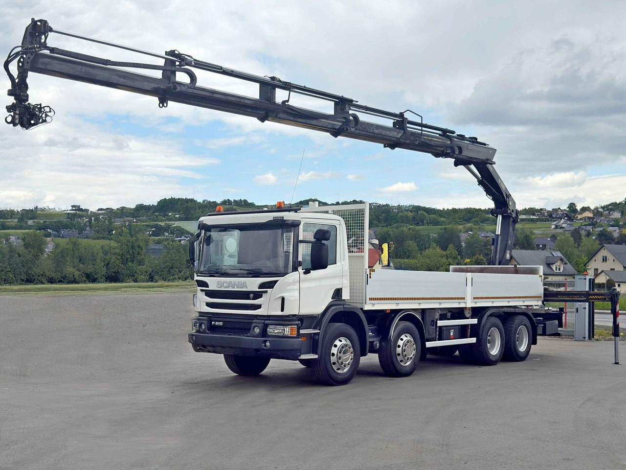 Scania P 410*PLATFORM 7,00m*HIAB 244 E-5 HIPRO+FUNK/8x4 Scania P 410*PRITSCHE 7,00m*HIAB 244 E-5 HIPRO+FUNK/8x4 - Camion grue, Camion plateau: photos 2 Scania P 410*PLATFORM 7,00m*HIAB 244 E-5 HIPRO+FUNK/8x4 Scania P 410*PRITSCHE 7,00m*HIAB 244 E-5 HIPRO+FUNK/8x4 - Camion grue, Camion plateau: photos 2
