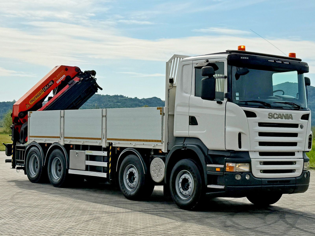 Scania R 420 PRITSCHE 6,47 m * PK 44002/FUNK * 8x4 /TOP - Camion grue: photos 3 Scania R 420 PRITSCHE 6,47 m * PK 44002/FUNK * 8x4 /TOP - Camion grue: photos 3