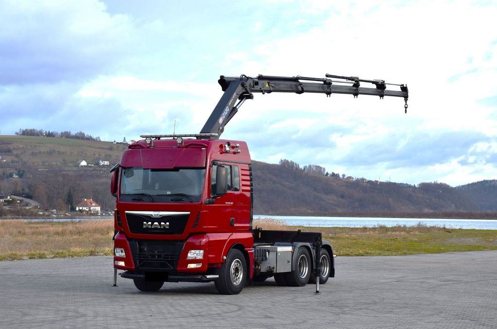 MAN TGX 28.480 Sattelzugmaschine + HMF 2120 K5/FUNK MAN TGX 28.480 Sattelzugmaschine + HMF 2120 K5/FUNK - Tracteur routier: photos 2 MAN TGX 28.480 Sattelzugmaschine + HMF 2120 K5/FUNK MAN TGX 28.480 Sattelzugmaschine + HMF 2120 K5/FUNK - Tracteur routier: photos 2