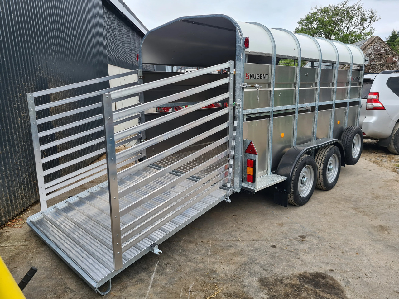 12 x 6 Nugent Livestock Trailer - Remorque bétaillère: photos 5 12 x 6 Nugent Livestock Trailer - Remorque bétaillère: photos 5