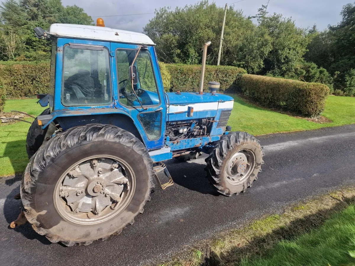 Tracteur agricole Ford TW15: photos 10