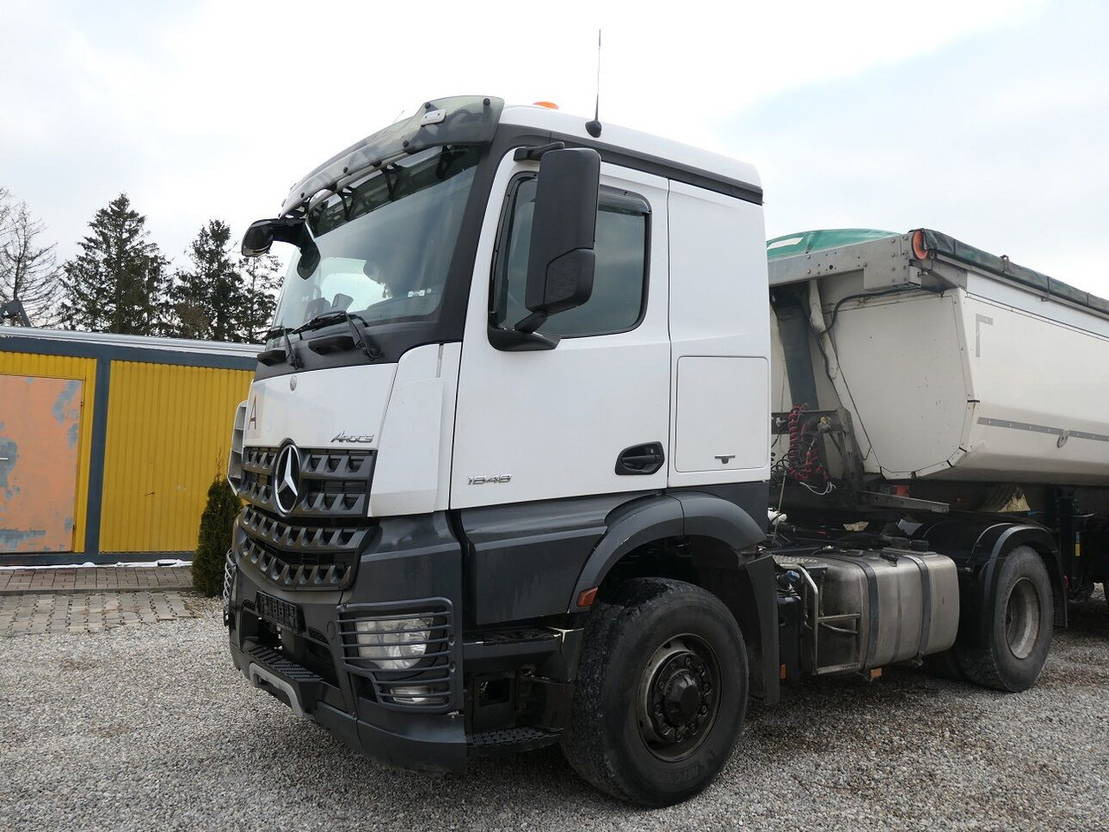 Tracteur routier Mercedes-Benz Arocs 18 48 HAD 4x4: photos 10