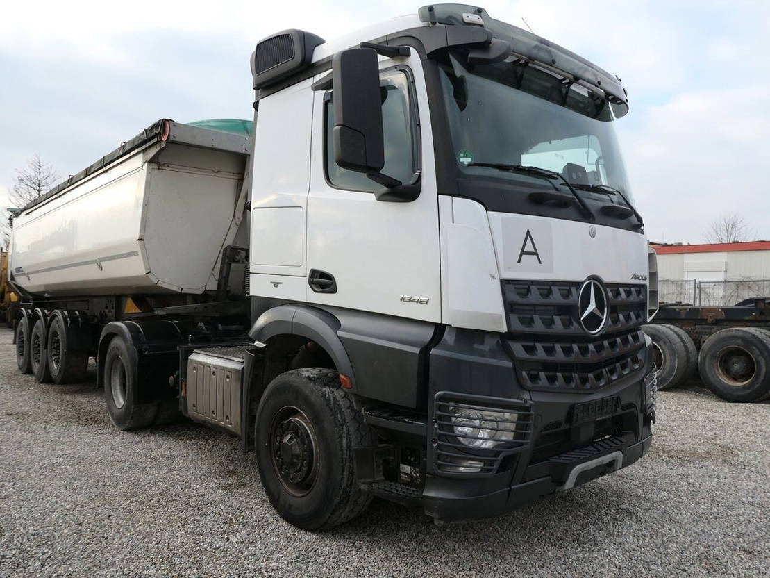 Mercedes-Benz Arocs 18 48 HAD 4x4 - Tracteur routier: photos 2 Mercedes-Benz Arocs 18 48 HAD 4x4 - Tracteur routier: photos 2
