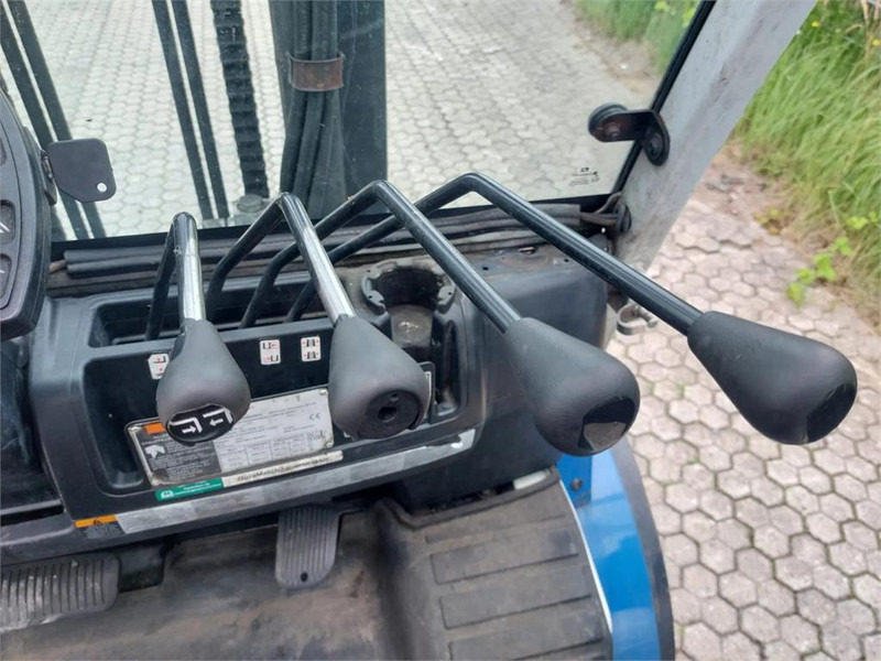 Chariot élévateur diesel Hyster H5.5FT: photos 18