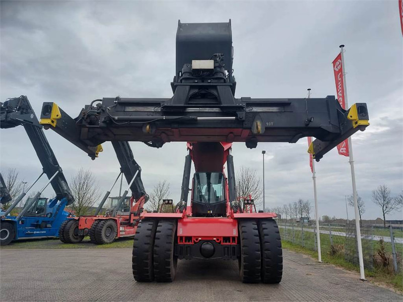 Hyster RS46-36CH - Reach stacker: photos 5 Hyster RS46-36CH - Reach stacker: photos 5