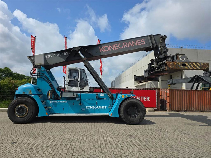 KONECRANES SMV 4531 TB5 - Reach stacker: photos 1 KONECRANES SMV 4531 TB5 - Reach stacker: photos 1