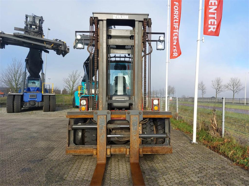 Kalmar DCG160-9 - Chariot élévateur diesel: photos 5 Kalmar DCG160-9 - Chariot élévateur diesel: photos 5