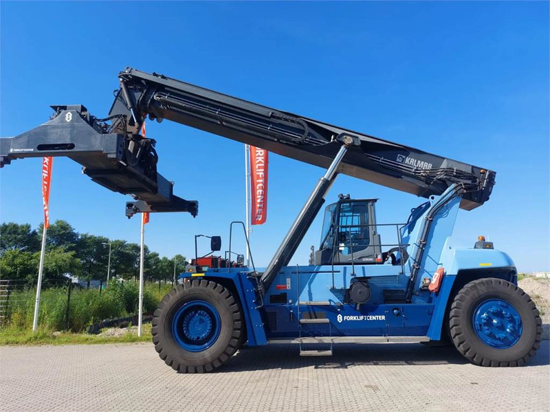 Kalmar DRG450-60S5X - Reach stacker: photos 2 Kalmar DRG450-60S5X - Reach stacker: photos 2