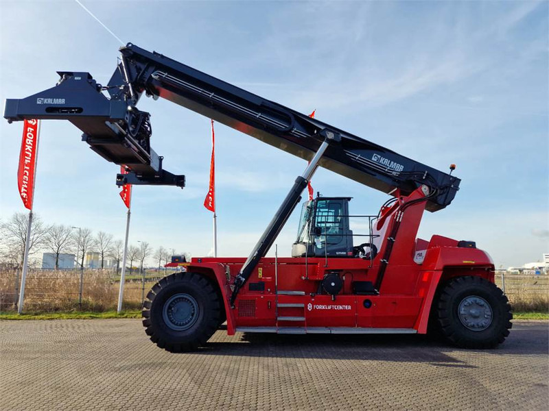 Kalmar DRG450-65S5 - Reach stacker: photos 2 Kalmar DRG450-65S5 - Reach stacker: photos 2