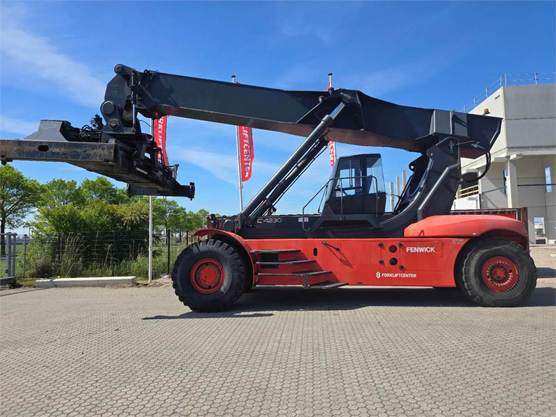Linde C4230TL - Reach stacker: photos 2 Linde C4230TL - Reach stacker: photos 2