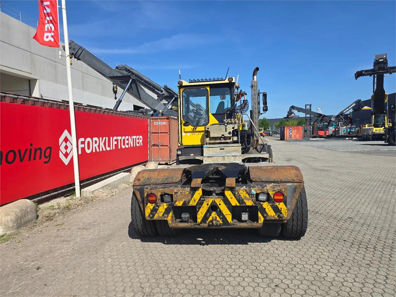 Terberg RT223 4x4 - Tracteur portuaire: photos 5 Terberg RT223 4x4 - Tracteur portuaire: photos 5