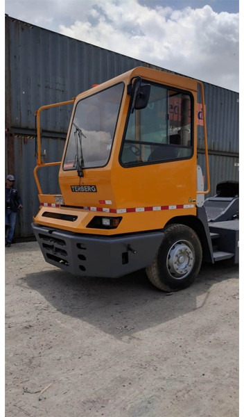 Tracteur portuaire Terberg YT182: photos 7