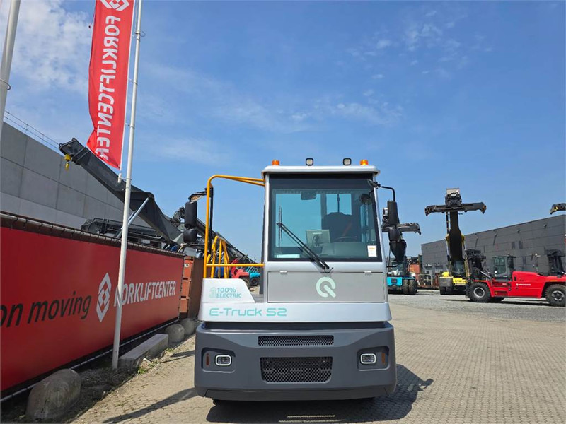Tracteur portuaire WESTWELL E-Truck S2: photos 8